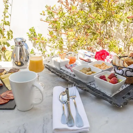 Restaurant & Plaisir Hotel