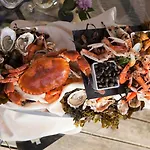 Restaurant & Plaisir 4*