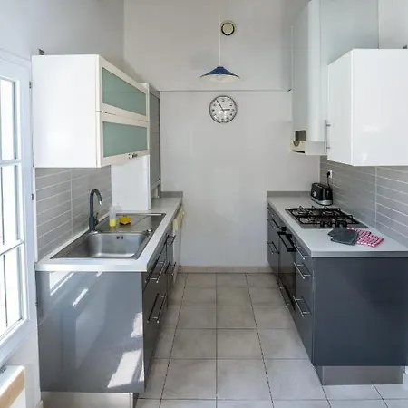 Hotel Restaurant & Plaisir 4*