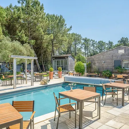 Hotel Restaurant&spa Plaisir 4*