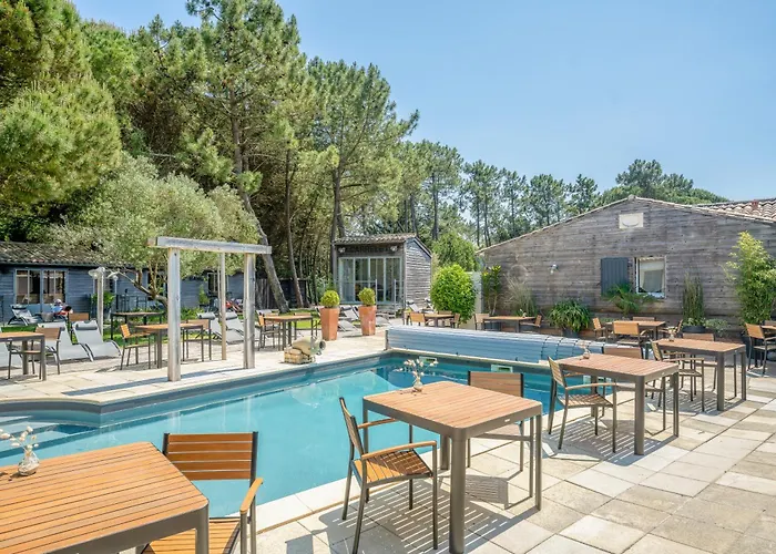 Hotel Restaurant&spa Plaisir 4*